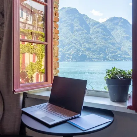 Romantic View Apartment, Nesso, By Rent * نيسّو