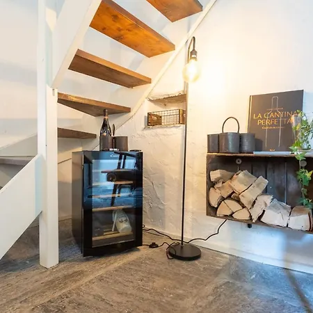 Romantic View Apartment, Nesso, By Rent