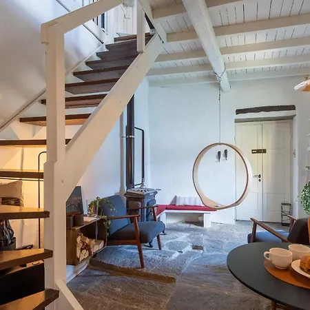 Romantic View Apartment, Nesso, By Rent Appartement