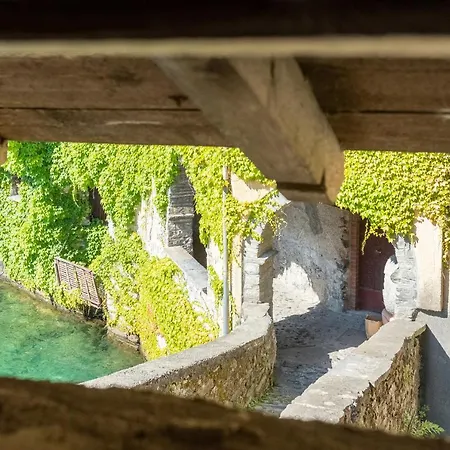 Apartman Romantic View Apartment, Nesso, By Rent *