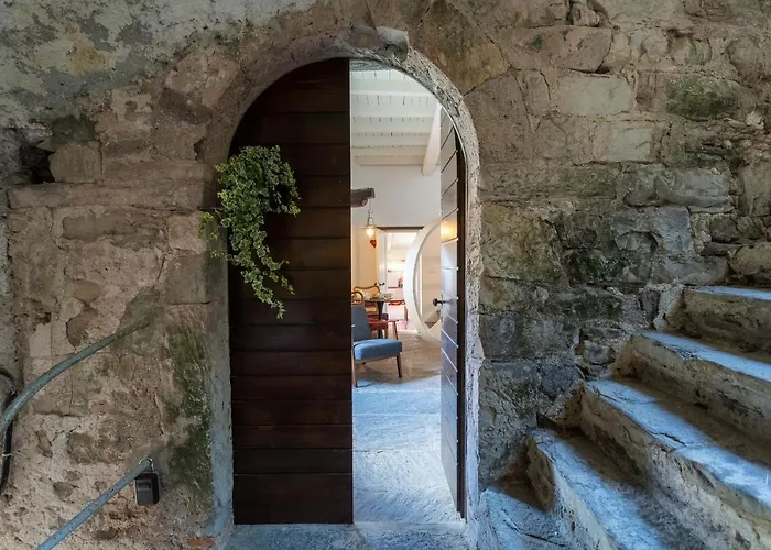 Διαμέρισμα Romantic View Apartment, Nesso, By Rent