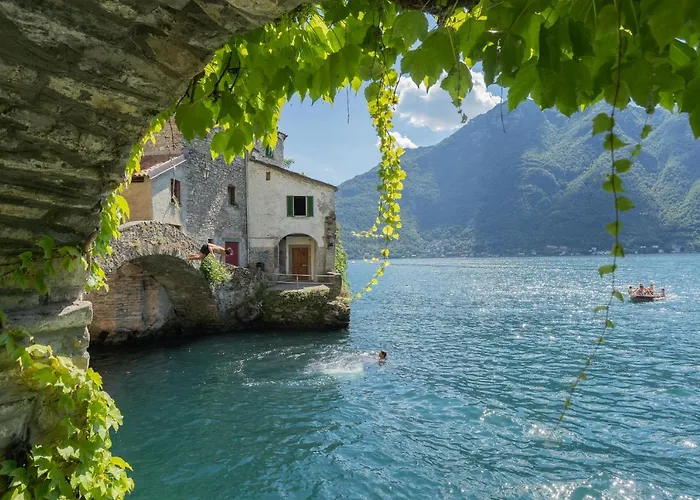 Romantic View Apartment, Nesso, By Rent 公寓